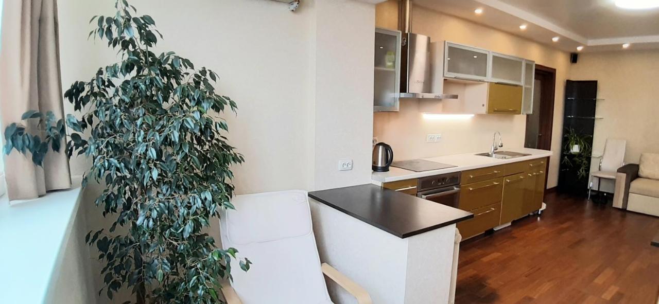 1/10 Вулиця Радунська Apartment เคียฟ ภายนอก รูปภาพ